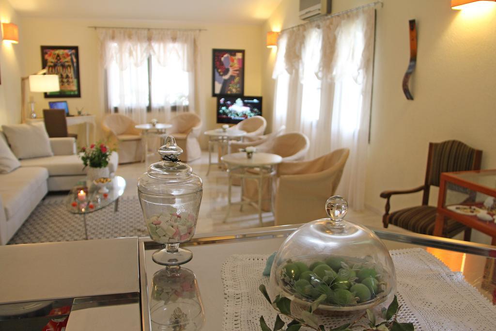 Albaruja Hotel Costa Rei Bagian luar foto