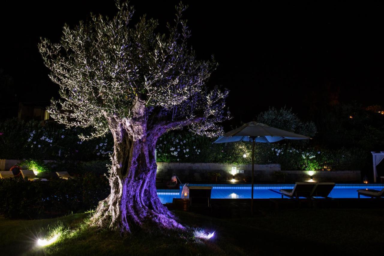 Albaruja Hotel Costa Rei Bagian luar foto